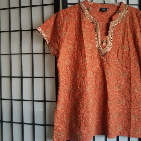 Embroidered embellished orange and gold top - Picture 5 of 7